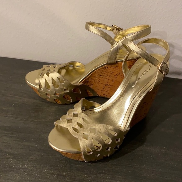 BCBGeneration gold wedge sandals! 💛 - Picture 1 of 5